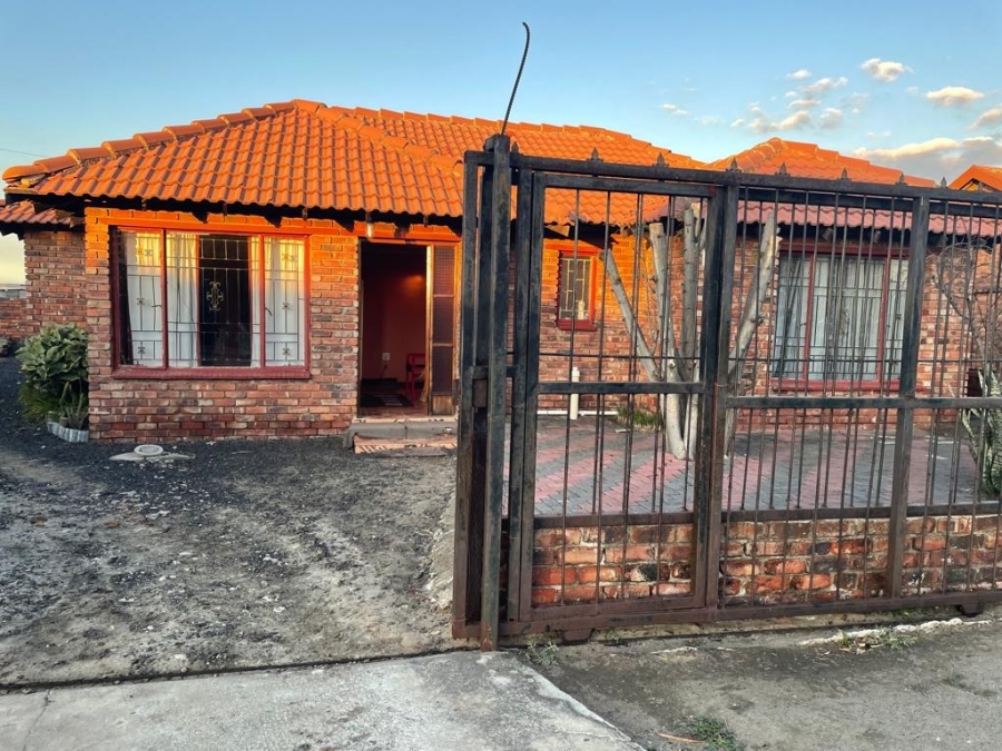 3 Bedroom Property for Sale in Boitekong North West